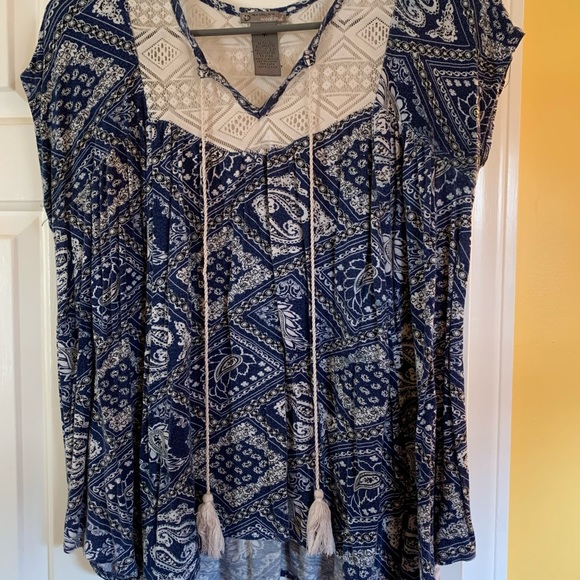 Cotton and lace top - Picture 2 of 10